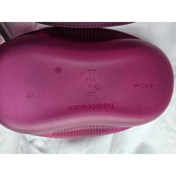 4 pc Tupperware Microwave Breakfast Maker Set Cups Poach Eggs Cooker Purple GC - Picture 3 of 6